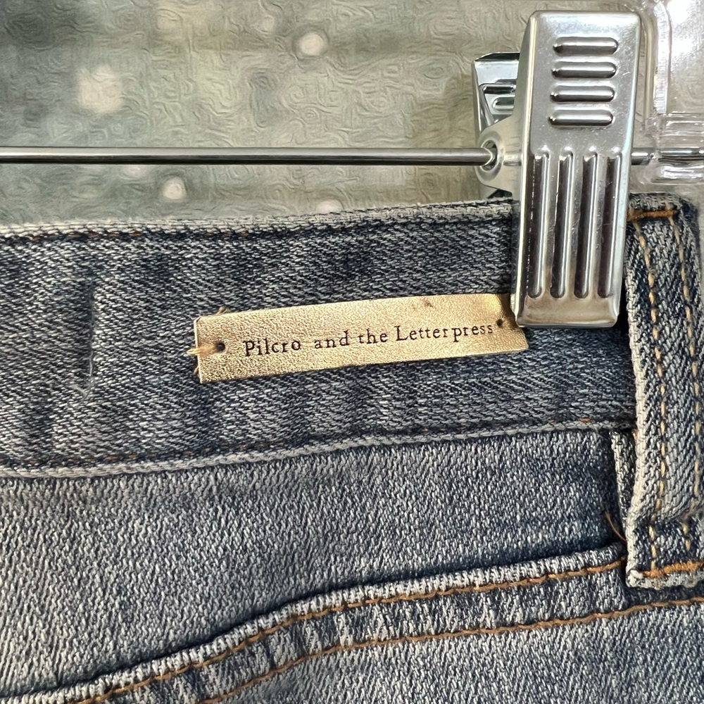 Pilcro & the Letterpress | Slim boyfriend Jean with beaded tassles - Picture 9 of 11